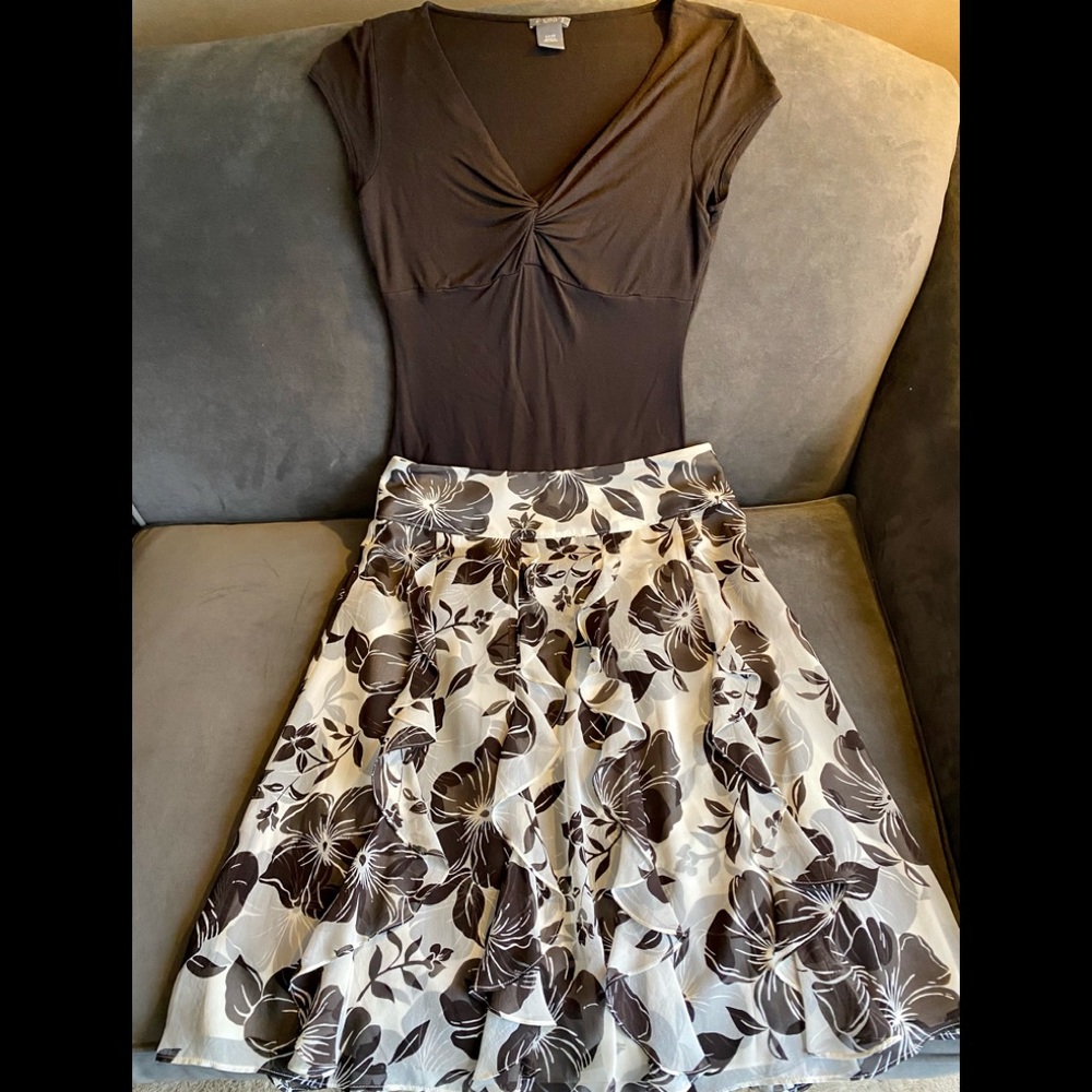 GUC Ann Taylor Hawaiian Print Skirt size 2 & matching Top XXSP